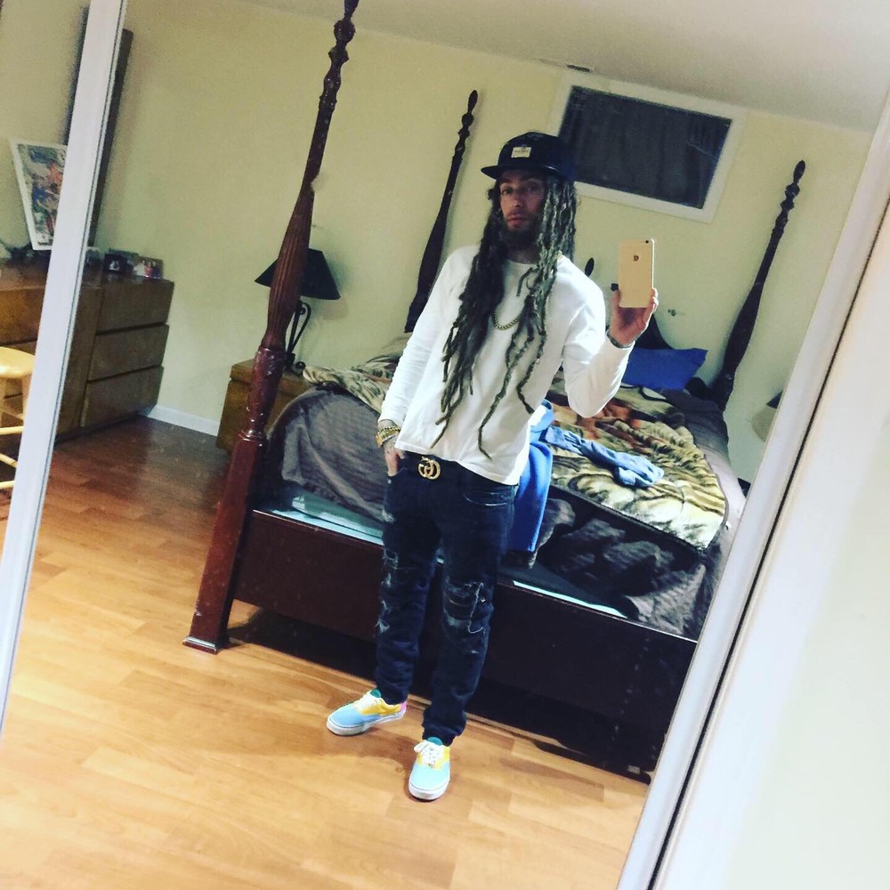 Meet your Posher, Julian